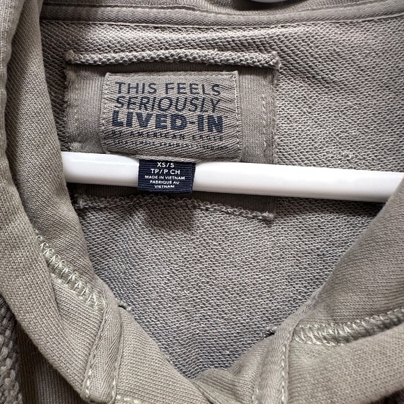American Eagle hoodie! - Picture 3 of 4